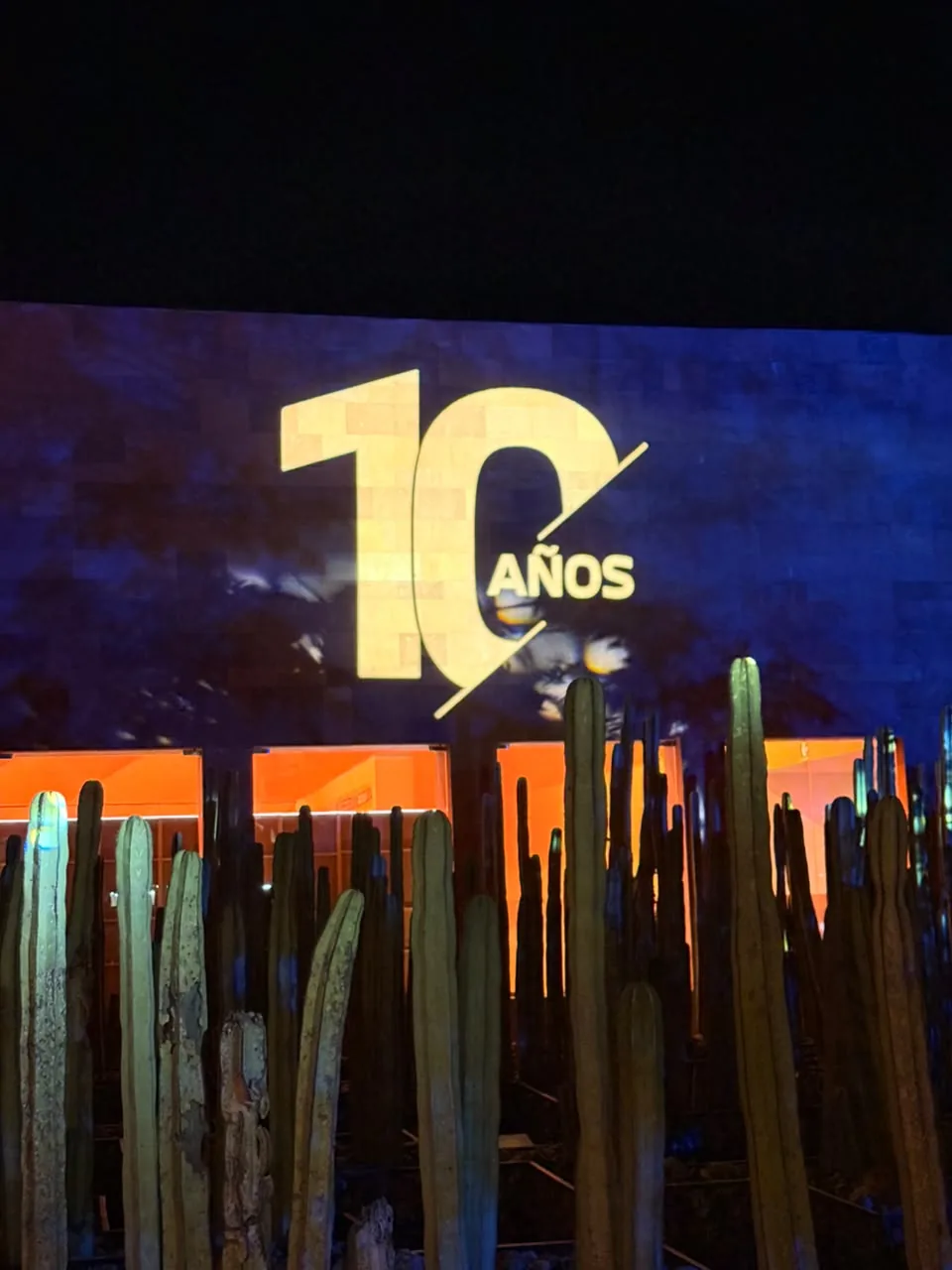 Escenografía de los 10 años en el evento de BYD