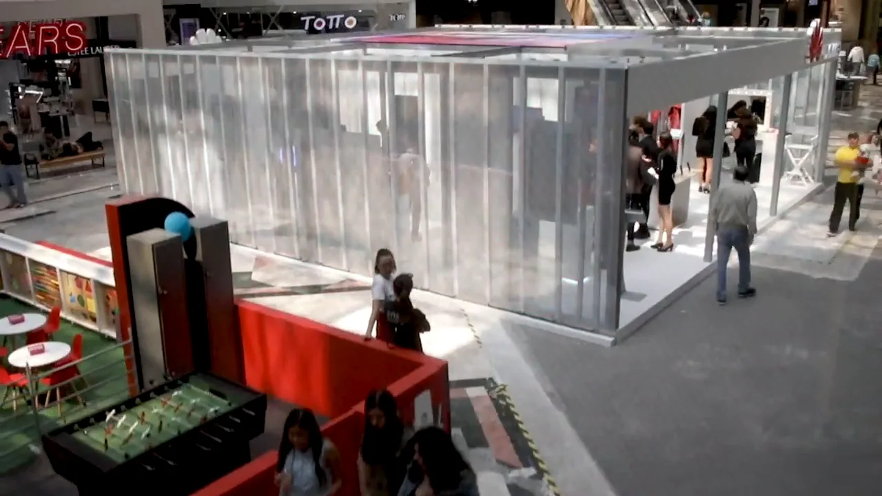 Stand de marca en un centro comercial